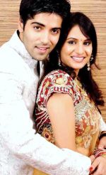 Kinshuk Mahajan got married to his girlfriend Divya Gupta in Delhi on 12th November 2011 (10).jpg